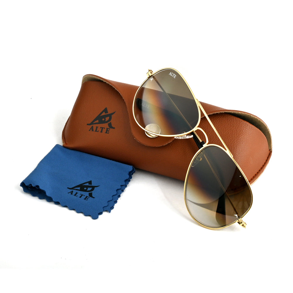 Alte Aviator Sunglass in Gradient Shade.