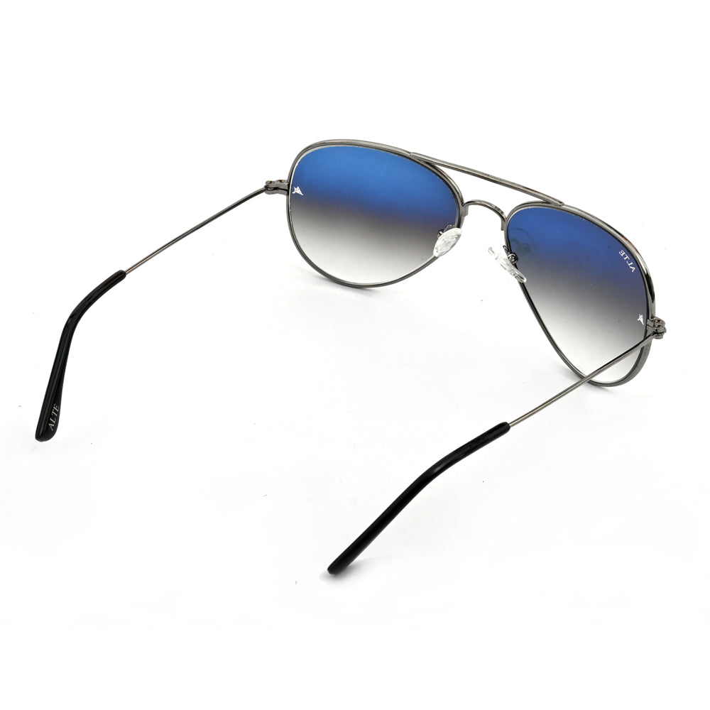 Alte Aviator Sunglass in Gradient Shade.